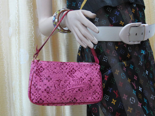 Louis Vuitton replica cruise pochette cosmic M93166 (rose)