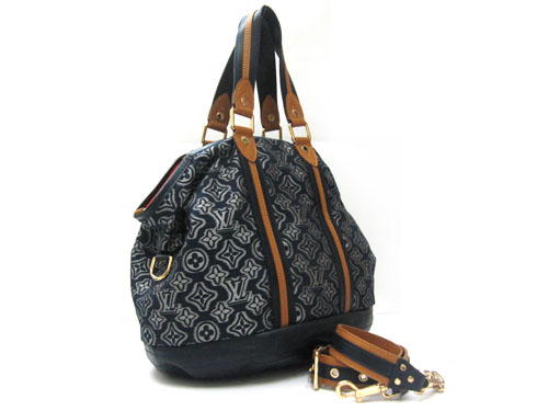 Louis Vuitton replica Prefall 2010 Aviator M40383