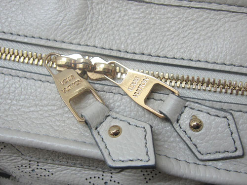 Louis Vuitton replica mahina leather stellar PM M93067 (lin)