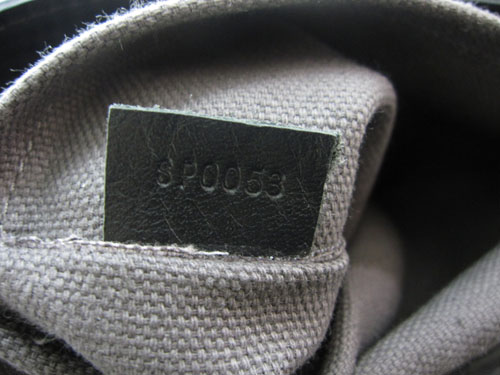Louis Vuitton replica Utah Leather Omaha M97022 (basalte) 