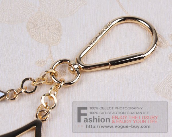 Louis Vuitton replica Puzzle key ring and bag charm M66184D (white)