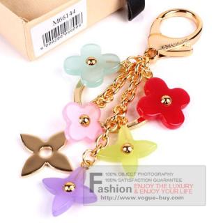 Louis Vuitton replica Pop Flowers bag charm and key holder M66144