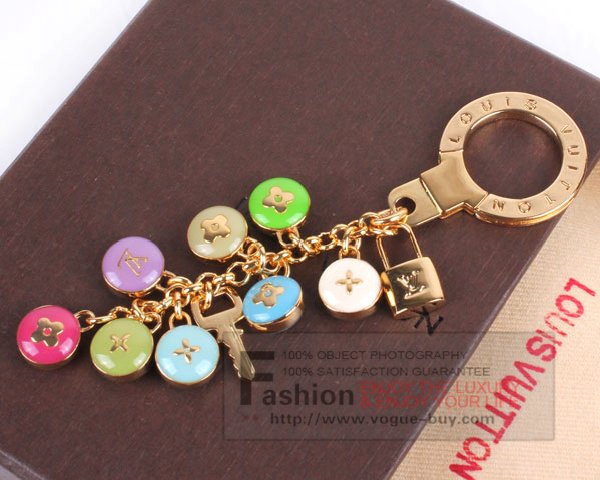 Louis Vuitton replica pastilles key ring M65381 (green)