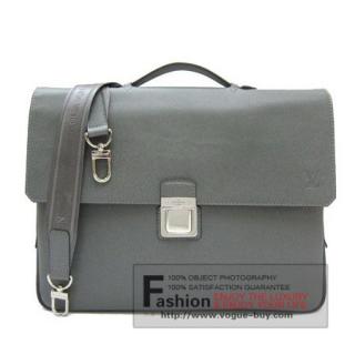 Louis Vuitton replica Taiga Leather Vassili PM M32641(glacier)