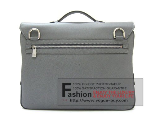 Louis Vuitton replica Taiga Leather Vassili PM M32641(glacier)