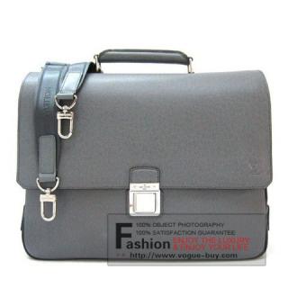 Louis Vuitton replica Taiga Leather Vassili GM M32638 (glacier)
