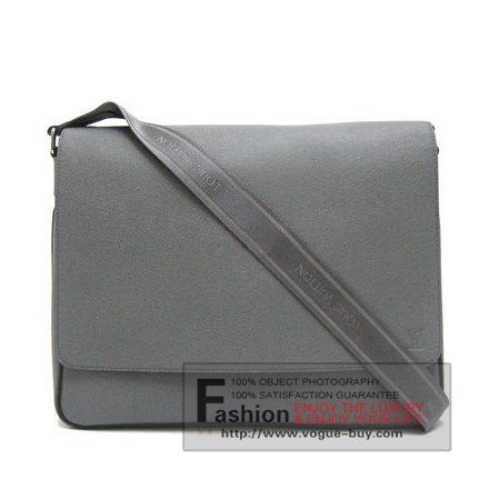 Louis Vuitton replica Taiga Leather Roman GM M32626 (glacier)