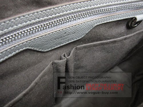 Louis Vuitton replica Taiga Leather Roman GM M32626 (glacier)