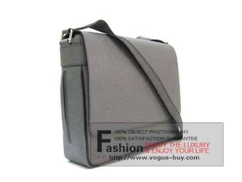 Louis Vuitton replica Taiga Leather Roman MM M32623 (glacier)