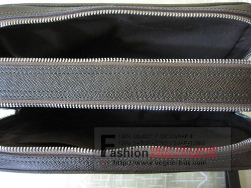 Louis Vuitton replica Taiga Leather Pavel M31148 (grizzli)