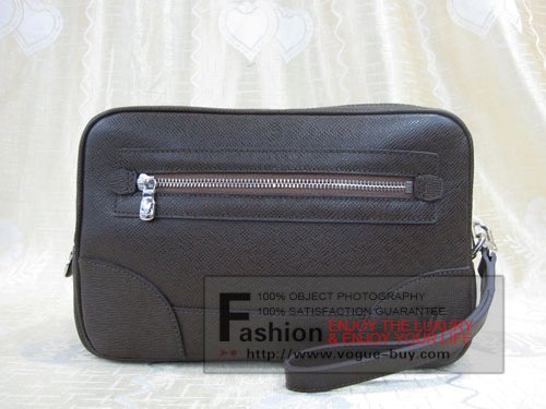 Louis Vuitton replica Taiga Leather Pavel M31148 (grizzli)