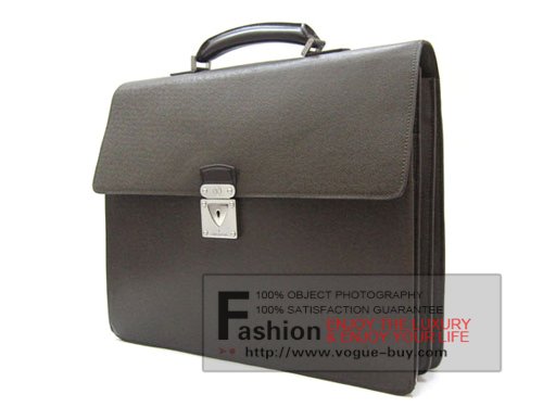 Louis Vuitton replica Taiga Leather Robusto 2 compartments M31048 (grizzli)