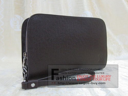 Louis Vuitton replica Taiga Leather Pochette Baikal M30188 (grizzli)